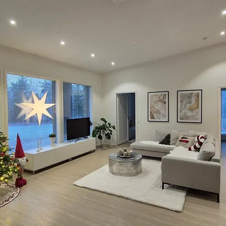 Aurora Sky With Private Sauna