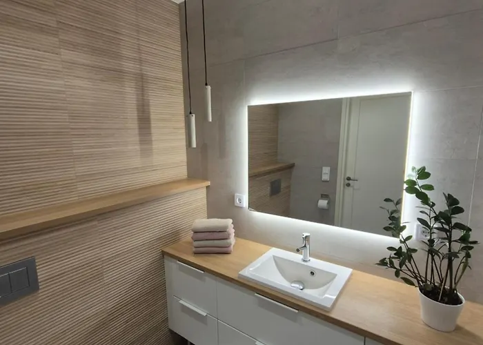 וילה Aurora Sky With Private Sauna רובניימי