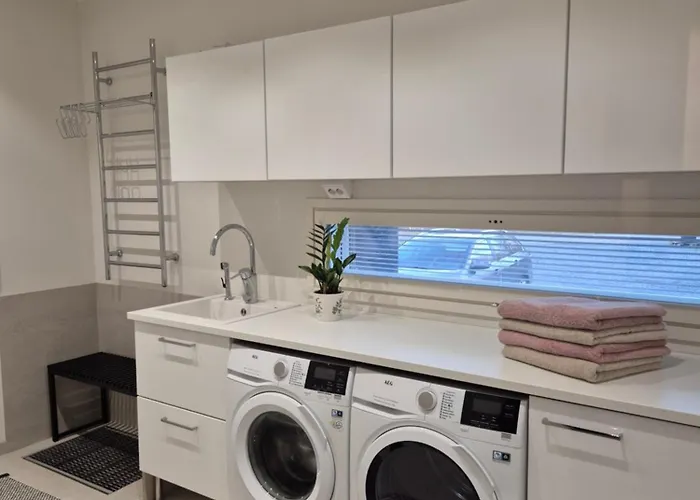 Aurora Sky With Private Sauna רובניימי