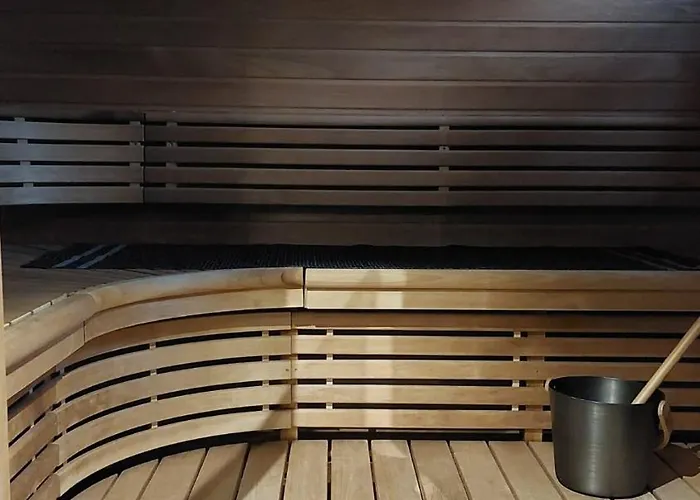 Aurora Sky With Private Sauna * רובניימי